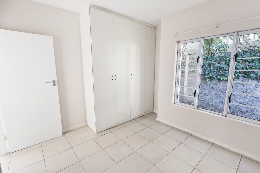 To Let 3 Bedroom Property for Rent in Beacon Bay Eastern Cape